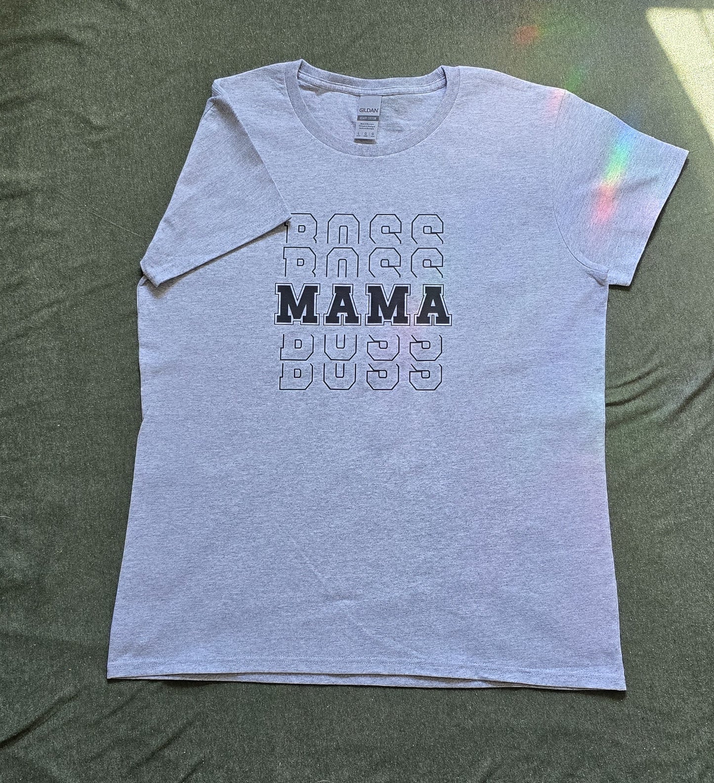 Short sleeve T-Shirt "Mama Boss"