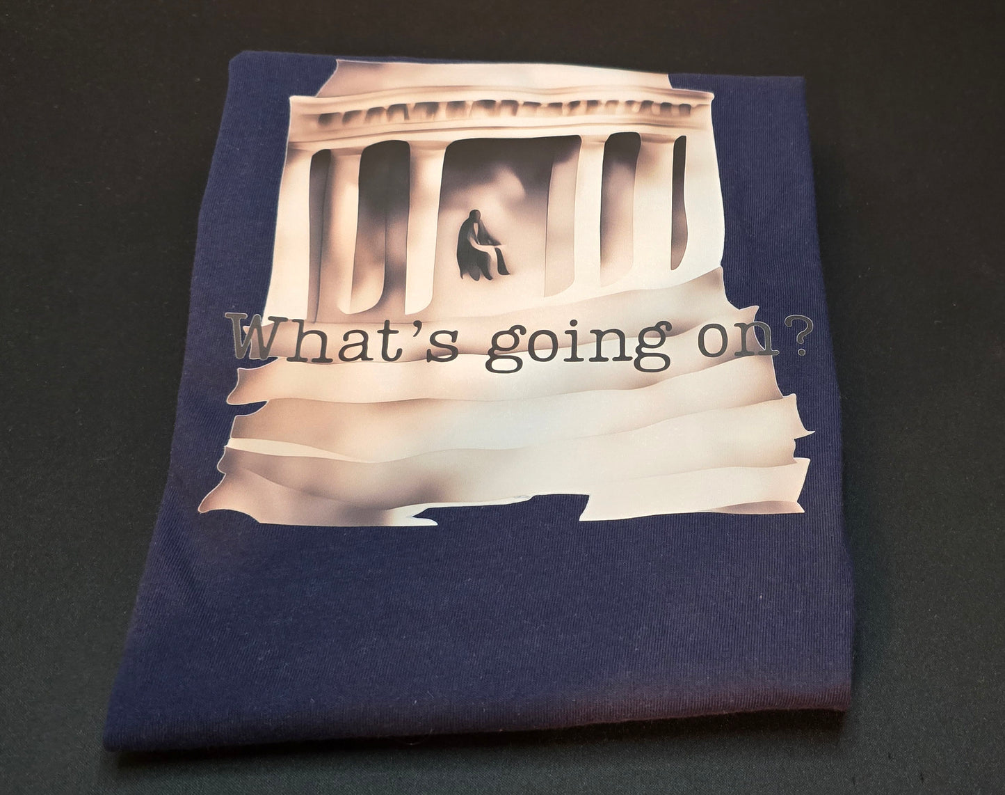 Short sleeve T-shirt "What's going on?"